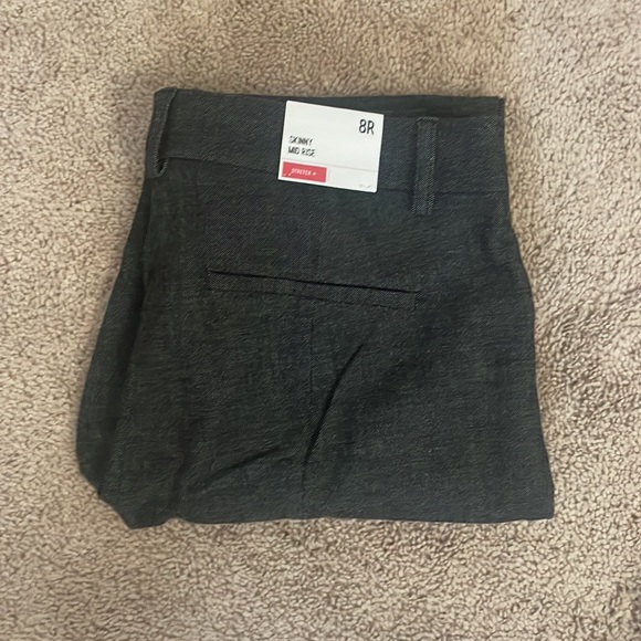 Express Mid Rise Stretch Skinny Pant - Picture 3 of 4